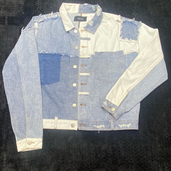 AKIRA Women’s Blue and White Patchwork Denim Jacket LG Light Distressing RUGGED - Picture 1 of 12